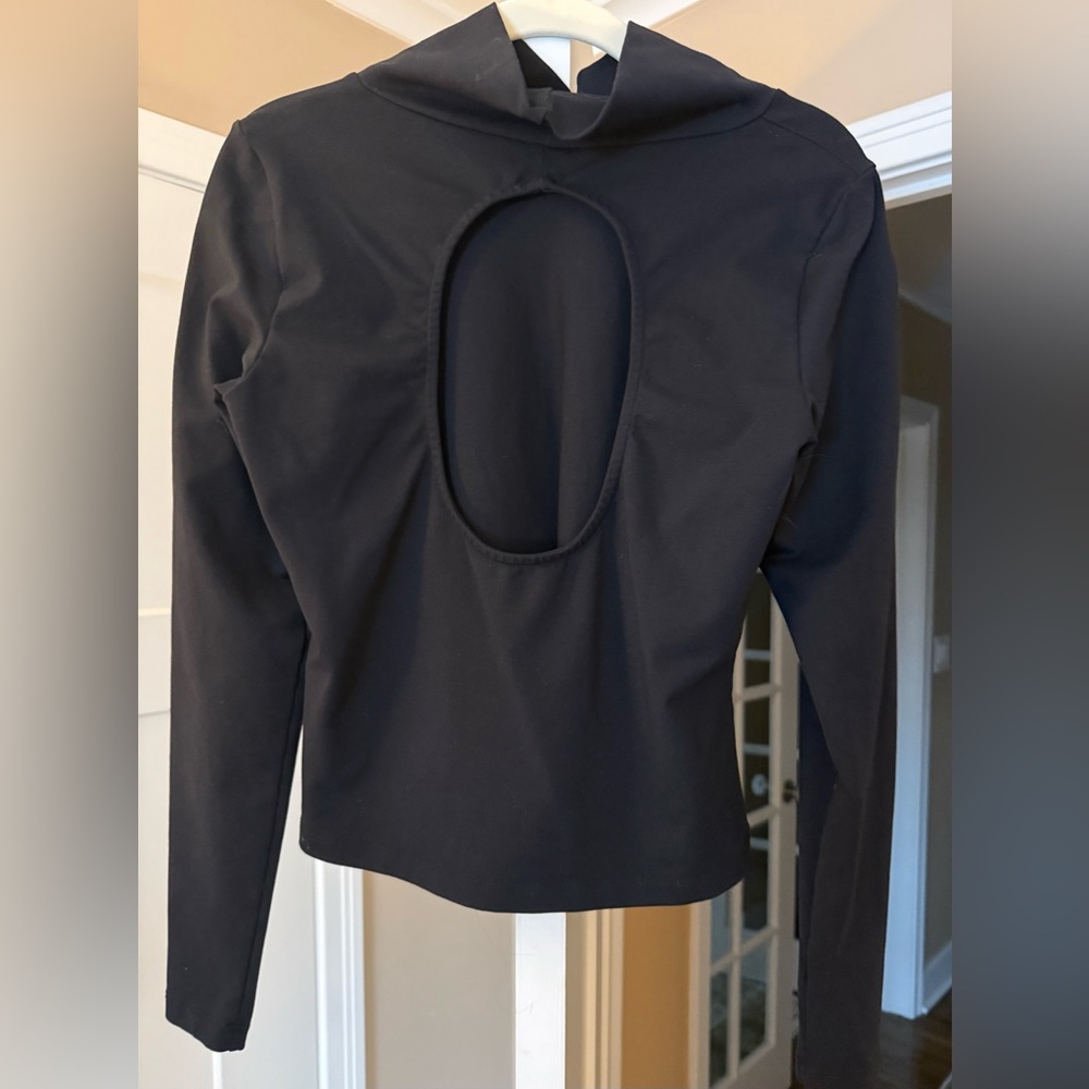 Bebe black long sleeve oval opening in back mock turtleneck top